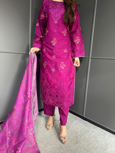 Raj Bari  Embroidered | Lawn Designer Suit With | Embroidered Dupatta