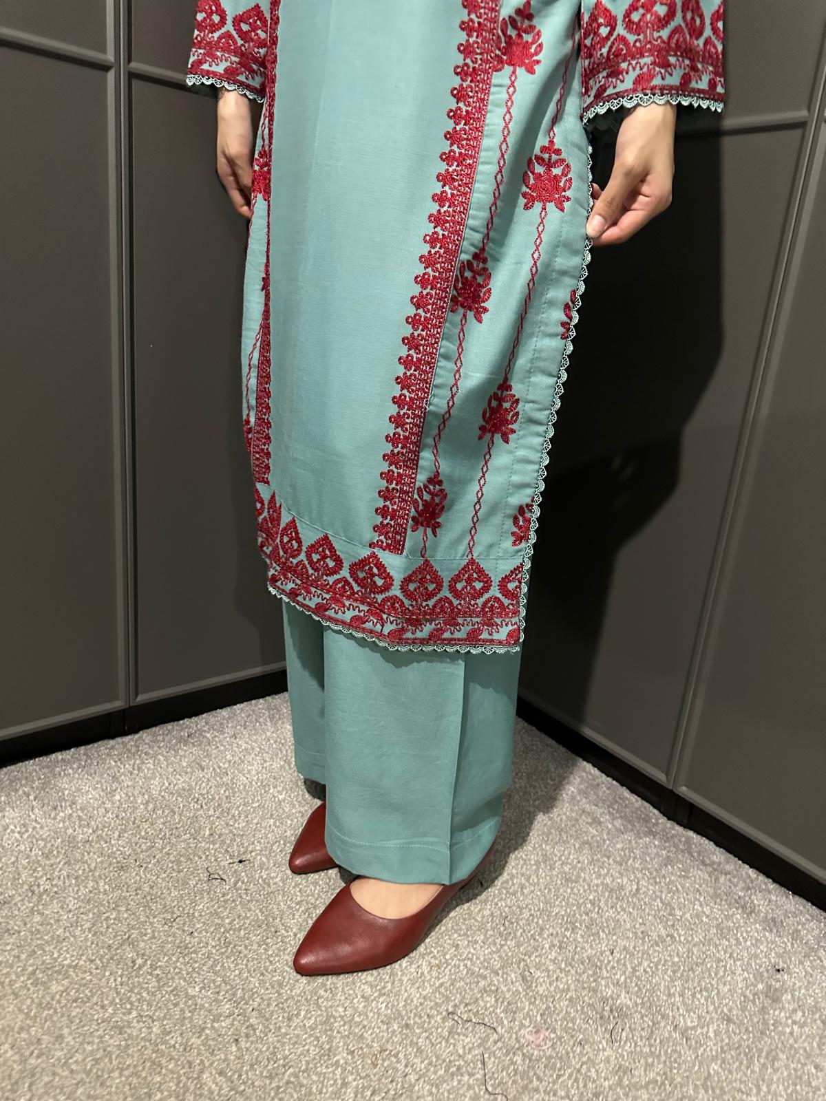 3 PIECE EMBROIDERED| DHANAK READY TO WEAR | SUIT WITH EMBROIDERED SHAWAL