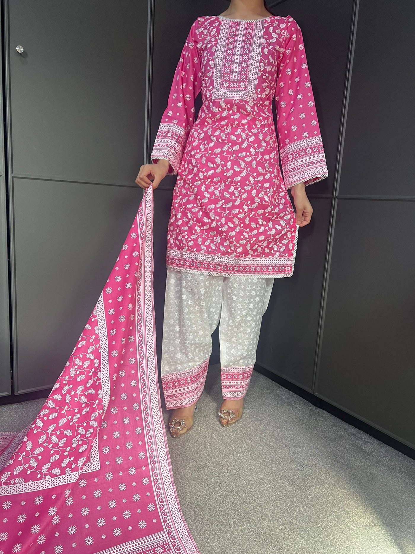 PINK  FARSHI SALWAR 3PC READYMADE SUIT  WITH LAWN DUPTTA