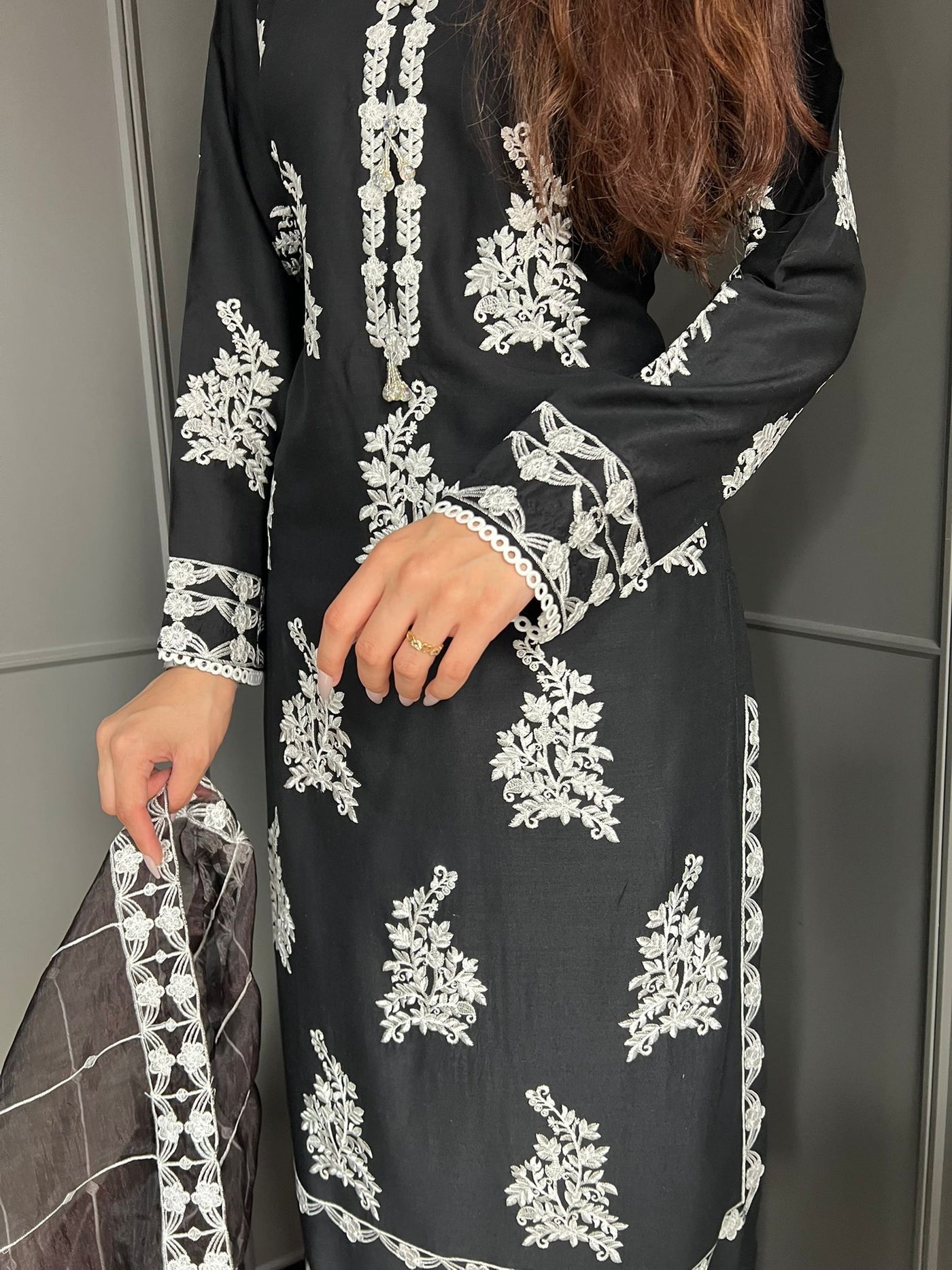 Black- FARSHI SHALWAR|Embroidered Linen 3 Piece |Outfit for Women - Asian Clothing