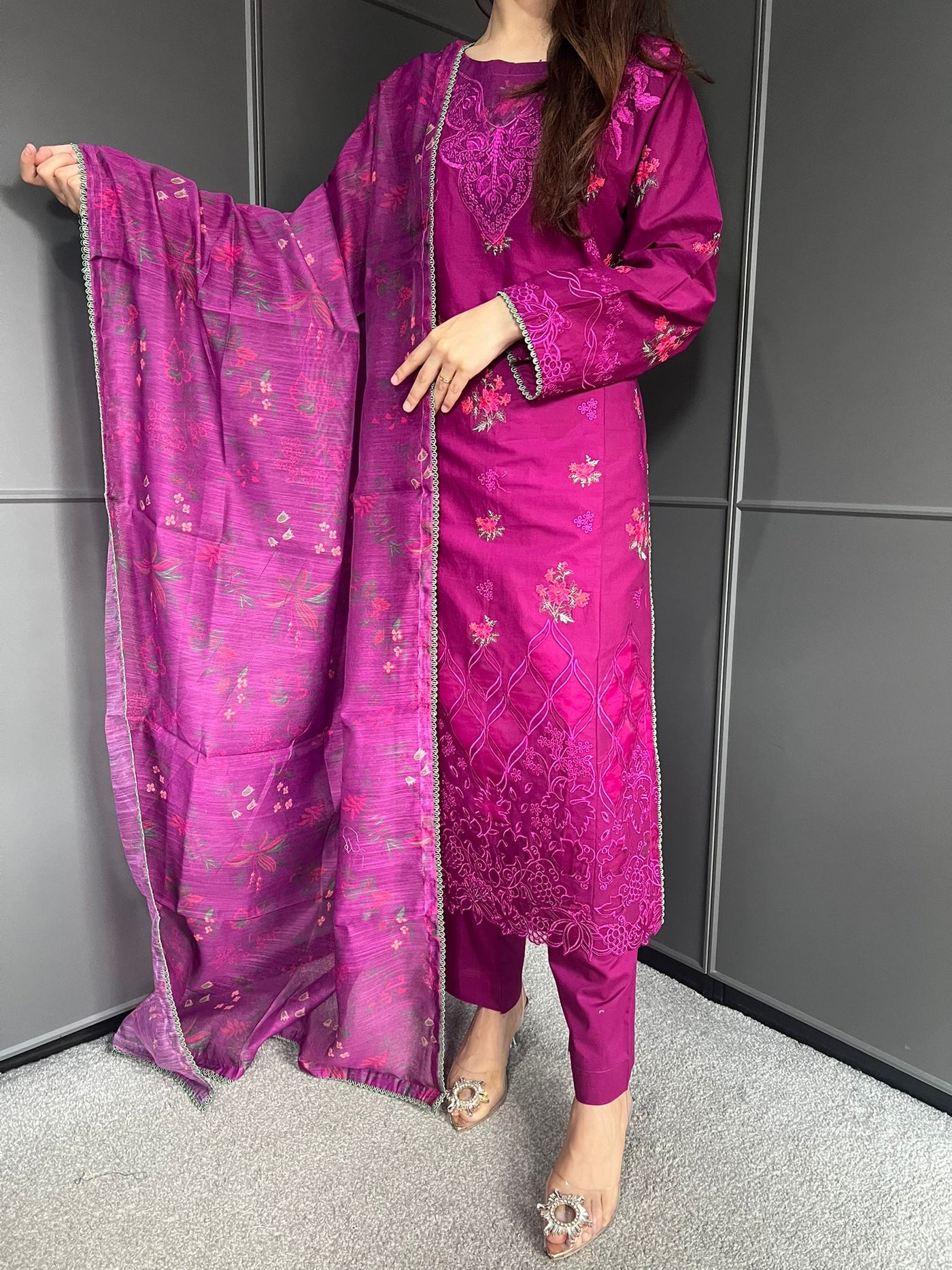 Raj Bari  Embroidered | Lawn Designer Suit With | Embroidered Dupatta