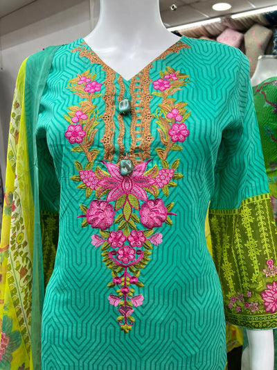 3Pc Lawn Designer Embroidered With Chiffon Dupatta D-751