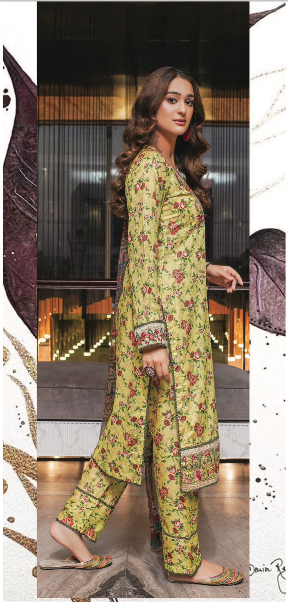 3 Pc Floral Printed Lawn Suit With Printed Chiffon Dupatta D-2