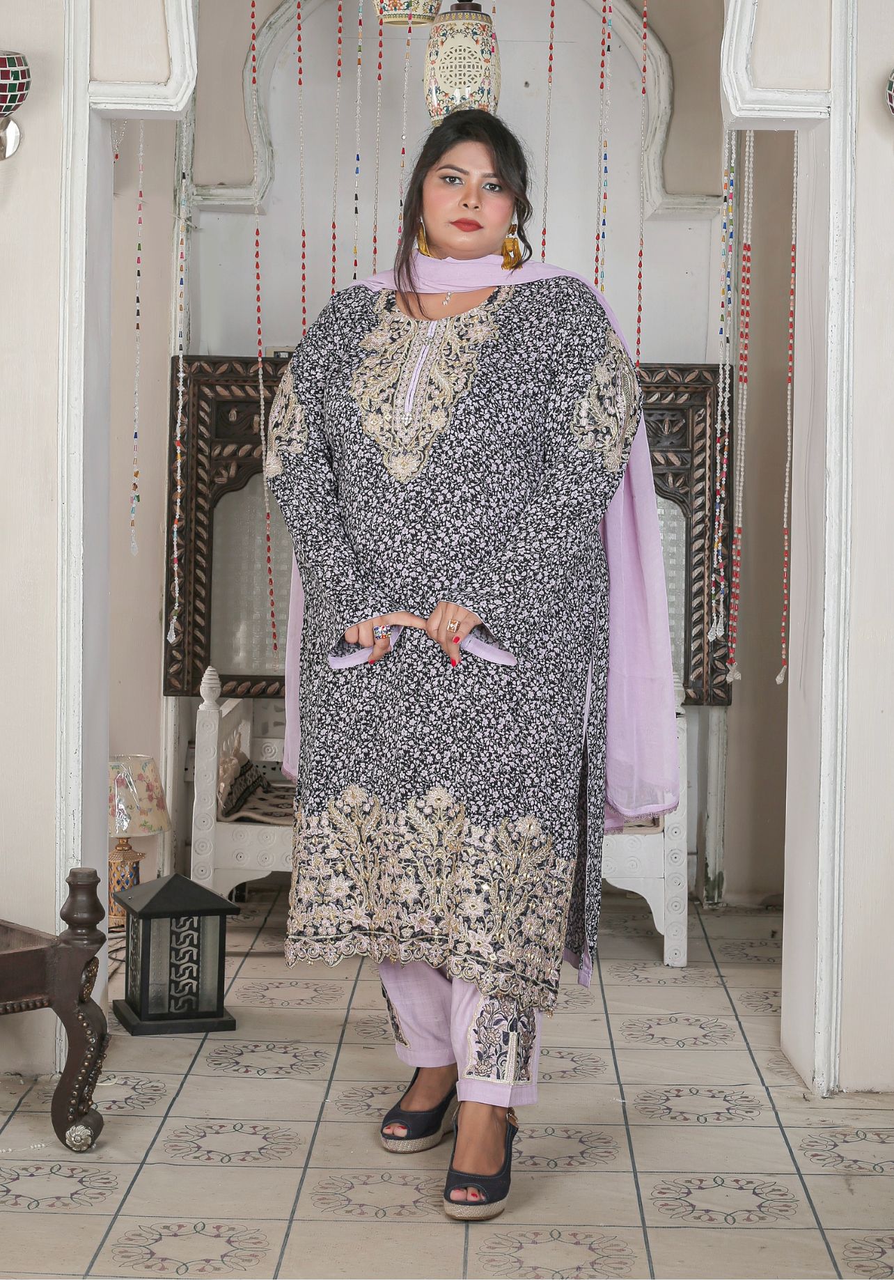 3 Pc Patch Work Printed Stone Linen Suit With Chiffon Dupatta