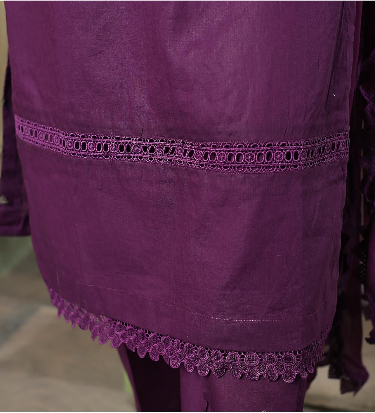 3-PIECE CAMBRIC LAWN  STITCHED SUIT PLUM -D 864