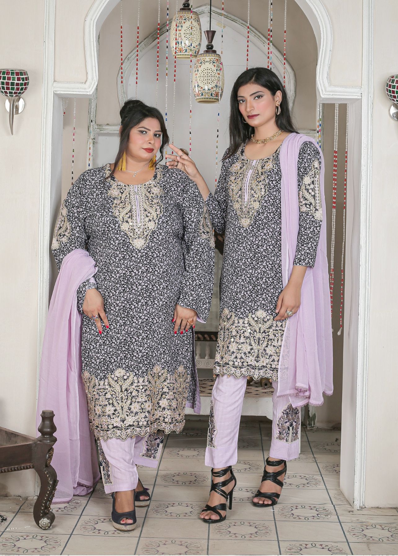 3 Pc Patch Work Printed Stone Linen Suit With Chiffon Dupatta